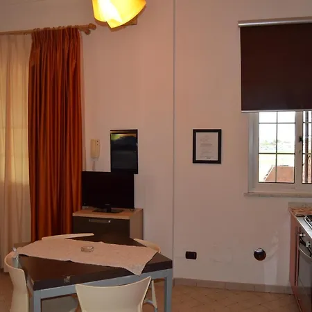 Apart-hotel Oasi Del Mare Tirrenia