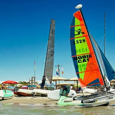 Lejlighedshotel Oasi Del Mare Tirrenia