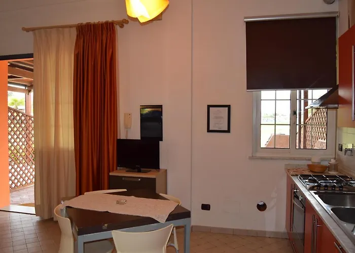 Aparthotel Oasi Del Mare Tirrenia